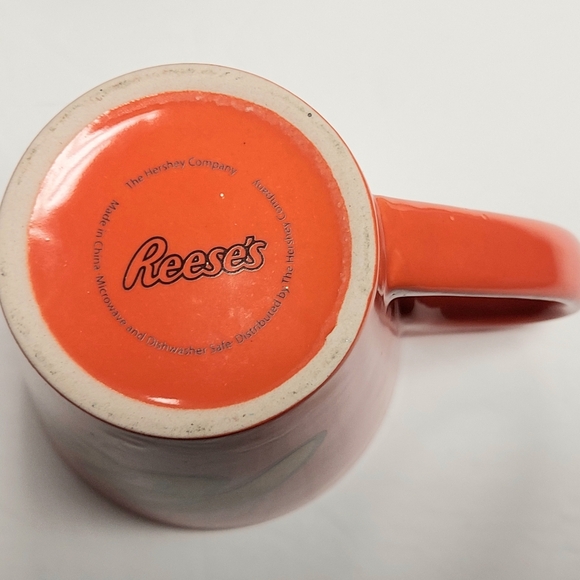 Hershey Company Reese's Peanut Butter Cup Orange Coffee Tea Cocoa Mug 4" Tall - Picture 4 of 6